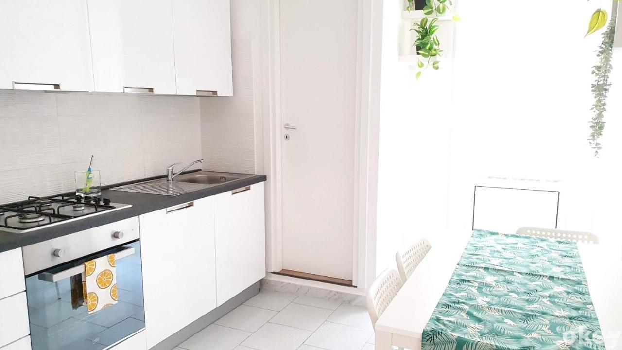 Twin Room Apulia Apartment - Bari Centro Extérieur photo